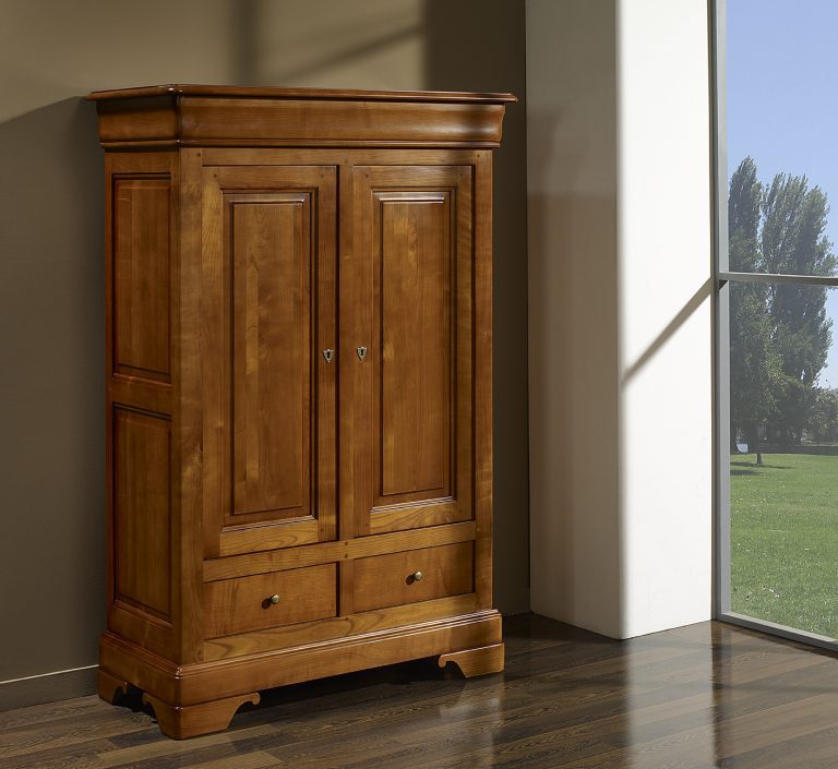 Mobilier en Bois Massif style Louis Philippe